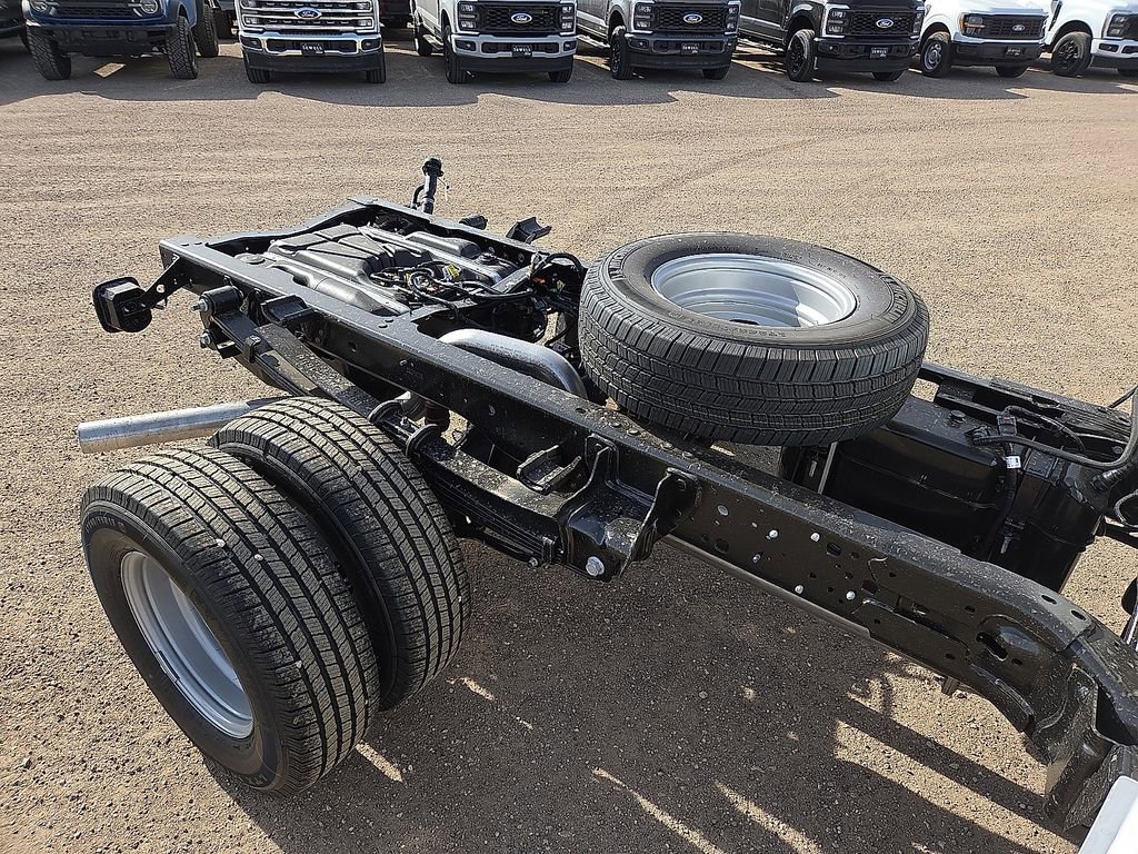 New 2026 Ford F350 XL w/ XL Chrome Package image 8
