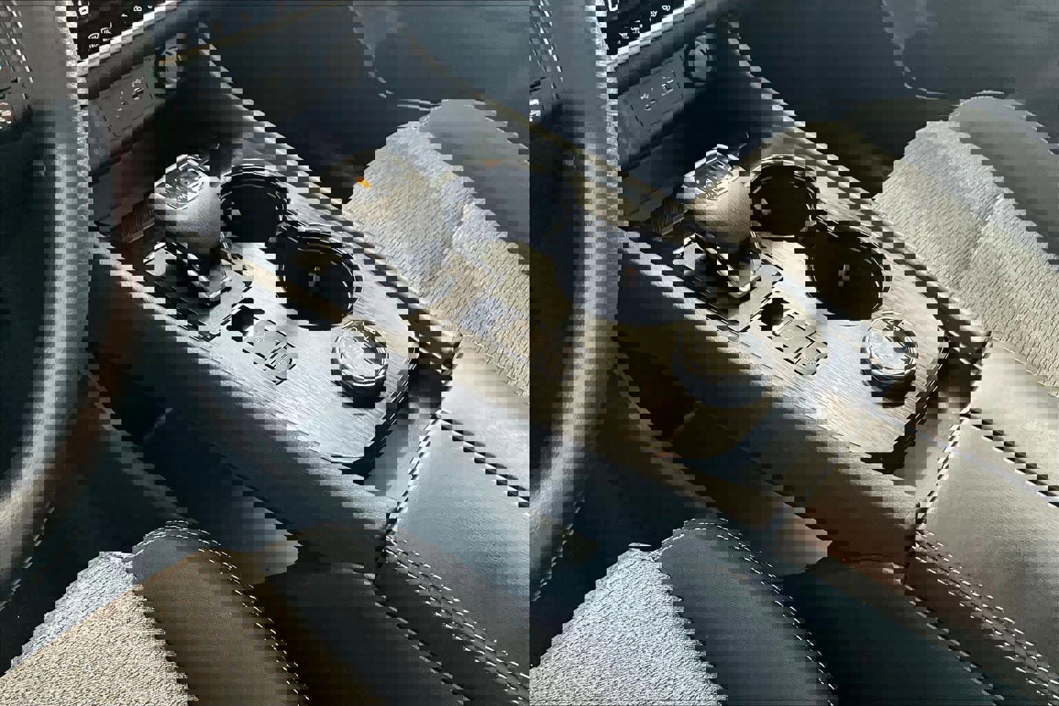 Certified 2022 Nissan Rogue SV image 16