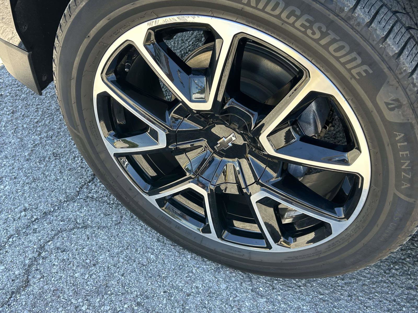 Used 2022 Chevrolet Tahoe RST w/ Sport Performance Package AWD/4WD image 9