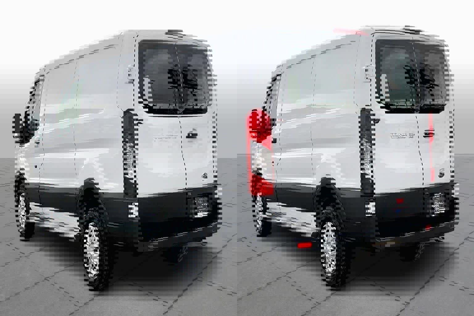 Used 2024 Ford Transit 250 Low Roof w/ Exterior Upgrade Package image 11