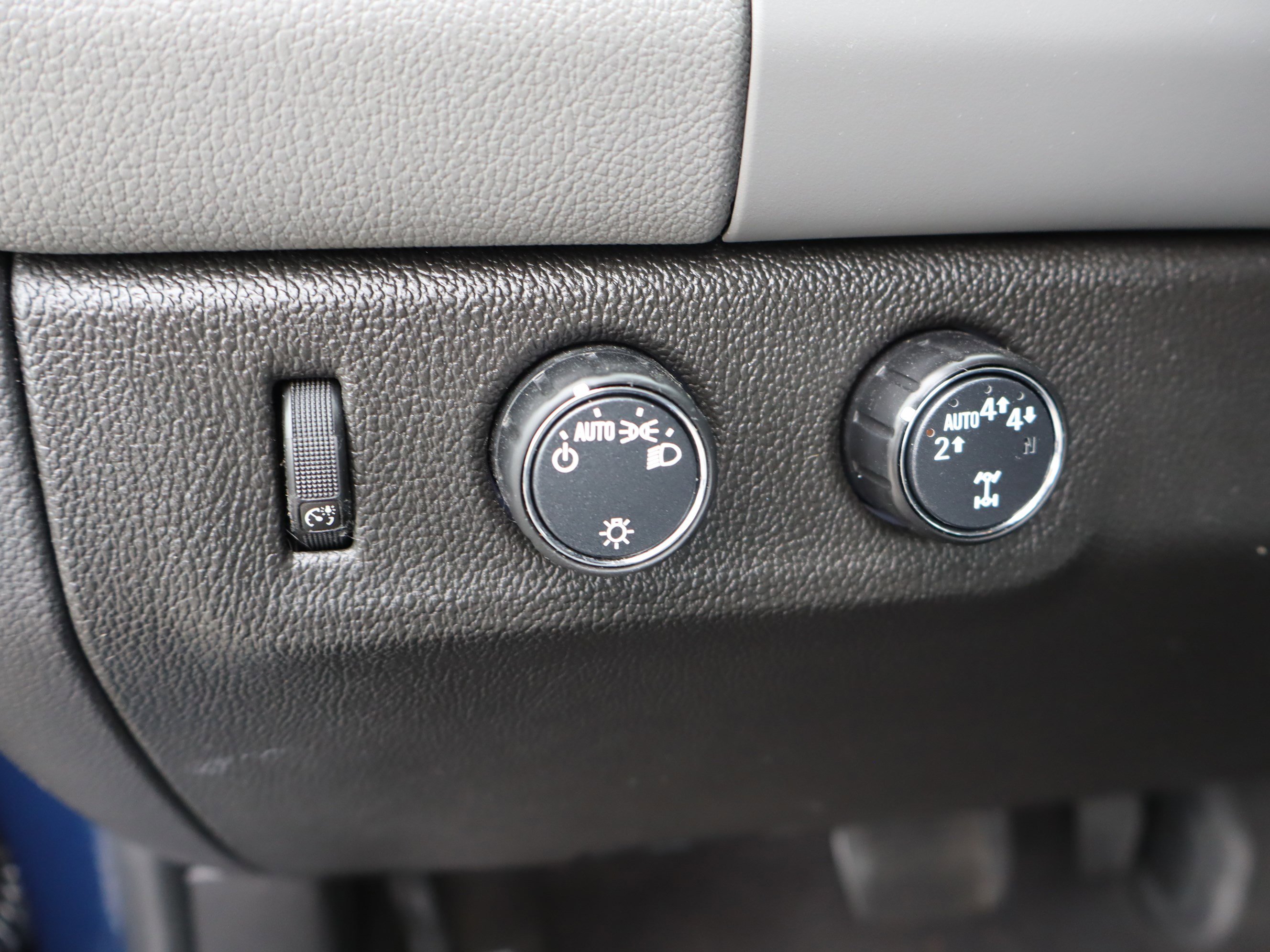 Used 2020 Chevrolet Colorado LT image 21