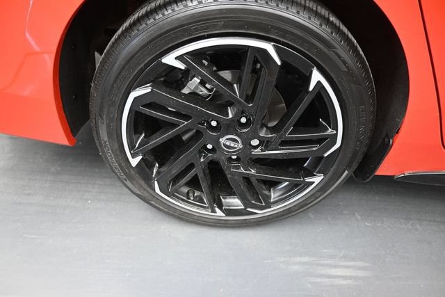Used 2024 Nissan Sentra SR FWD image 12