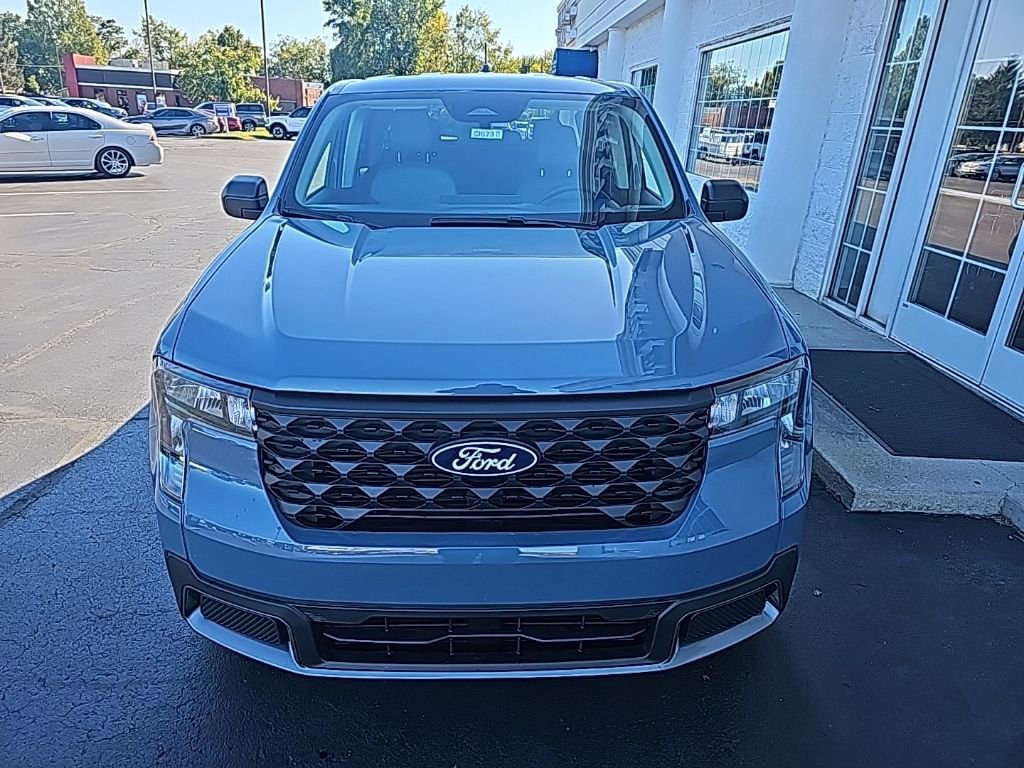 New 2025 Ford Maverick XLT FWD image 3