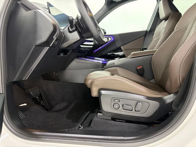 Used 2026 BMW X3 xDrive30i w/ Premium Package AWD/4WD image 14