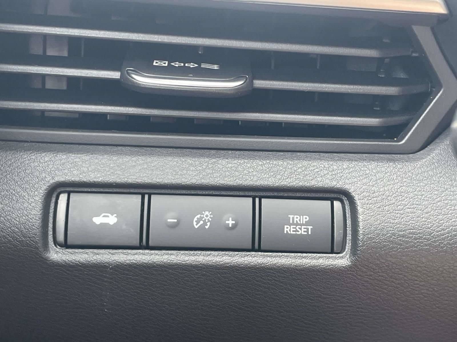 Used 2022 Nissan Altima 2.5 S FWD image 24