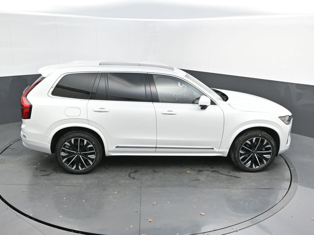 New 2026 Volvo XC90 B6 Ultra w/ Protection Package image 28