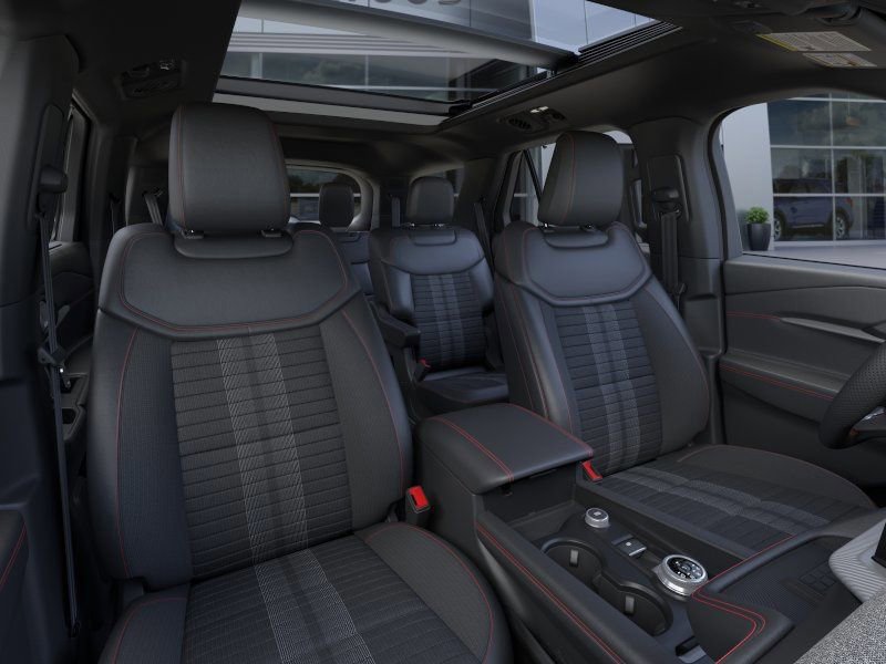 New 2025 Ford Explorer ST-Line w/ Premium Package AWD/4WD image 11