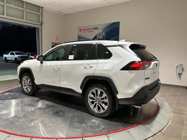 New 2025 Toyota RAV4 XLE Premium image 5
