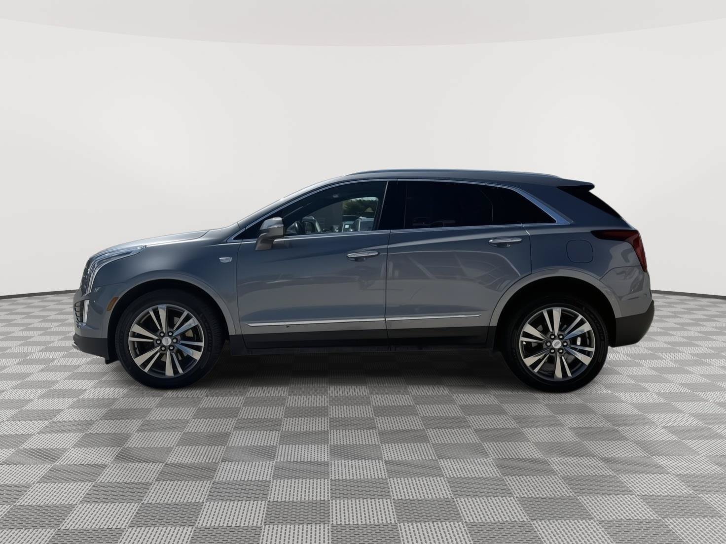 Used 2021 Cadillac XT5 Premium Luxury AWD/4WD image 7