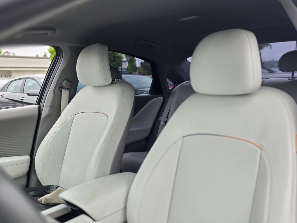 Used 2025 Hyundai Ioniq 6 SEL RWD image 13