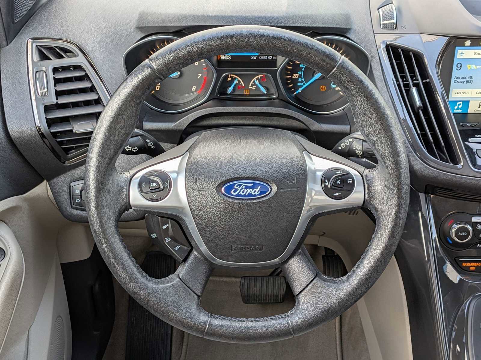 Used 2016 Ford Escape Titanium w/ Equipment Group 301A FWD image 23