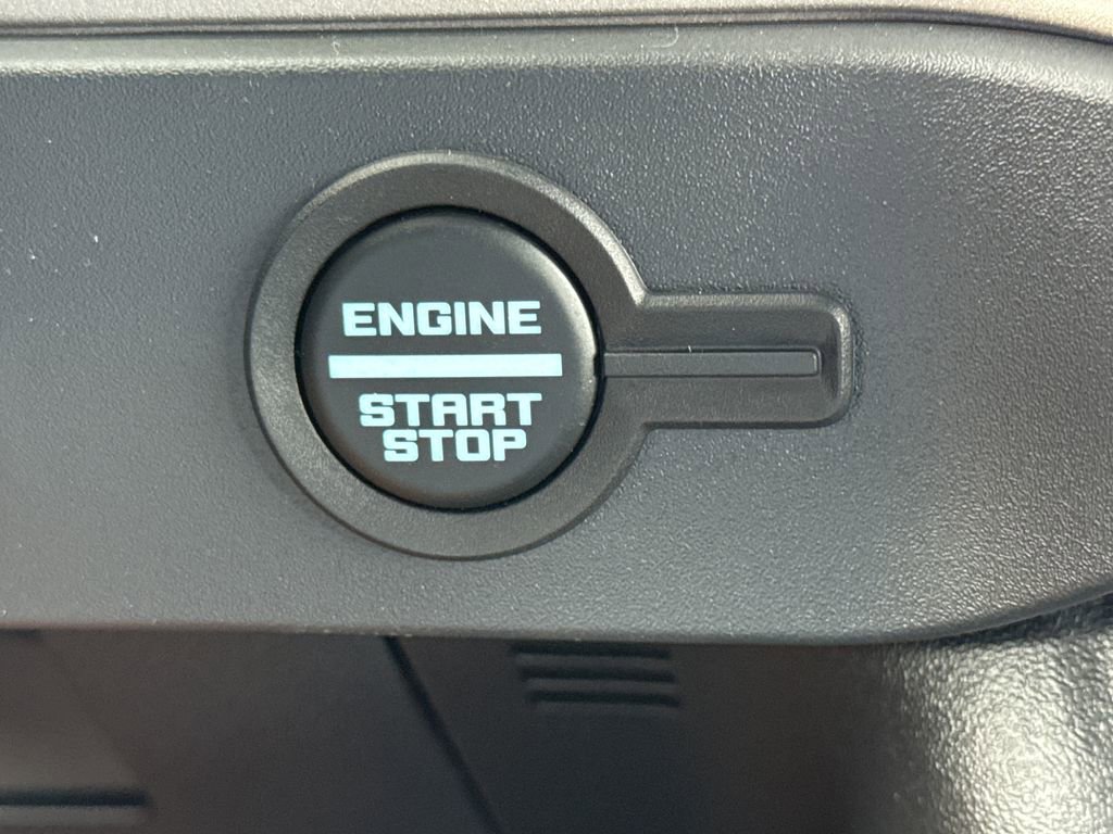 New 2025 Ford Bronco Outer Banks image 23