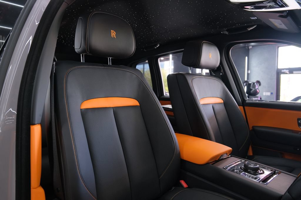 Used 2026 Rolls-Royce Cullinan AWD/4WD image 49