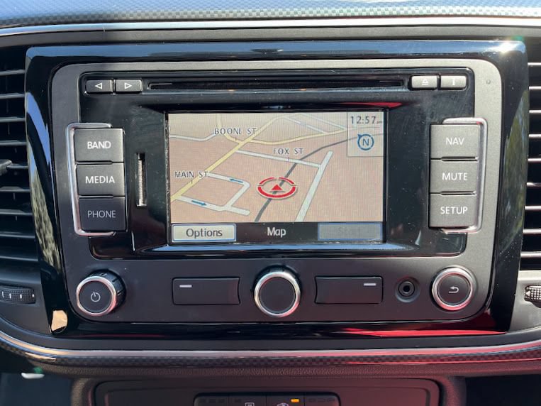Used 2013 Volkswagen Beetle 2.0T FWD image 15