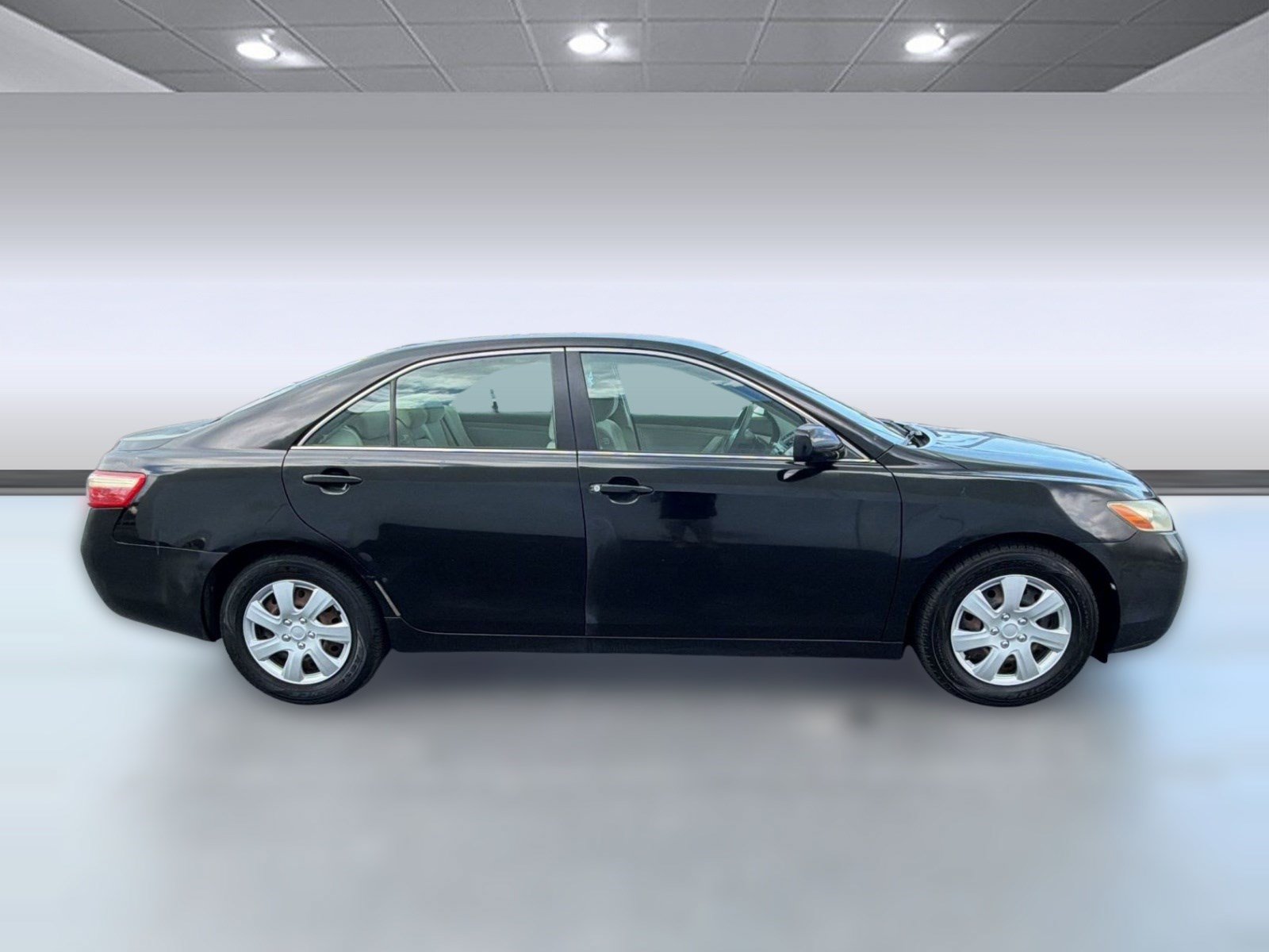 Used 2008 Toyota Camry LE FWD image 7