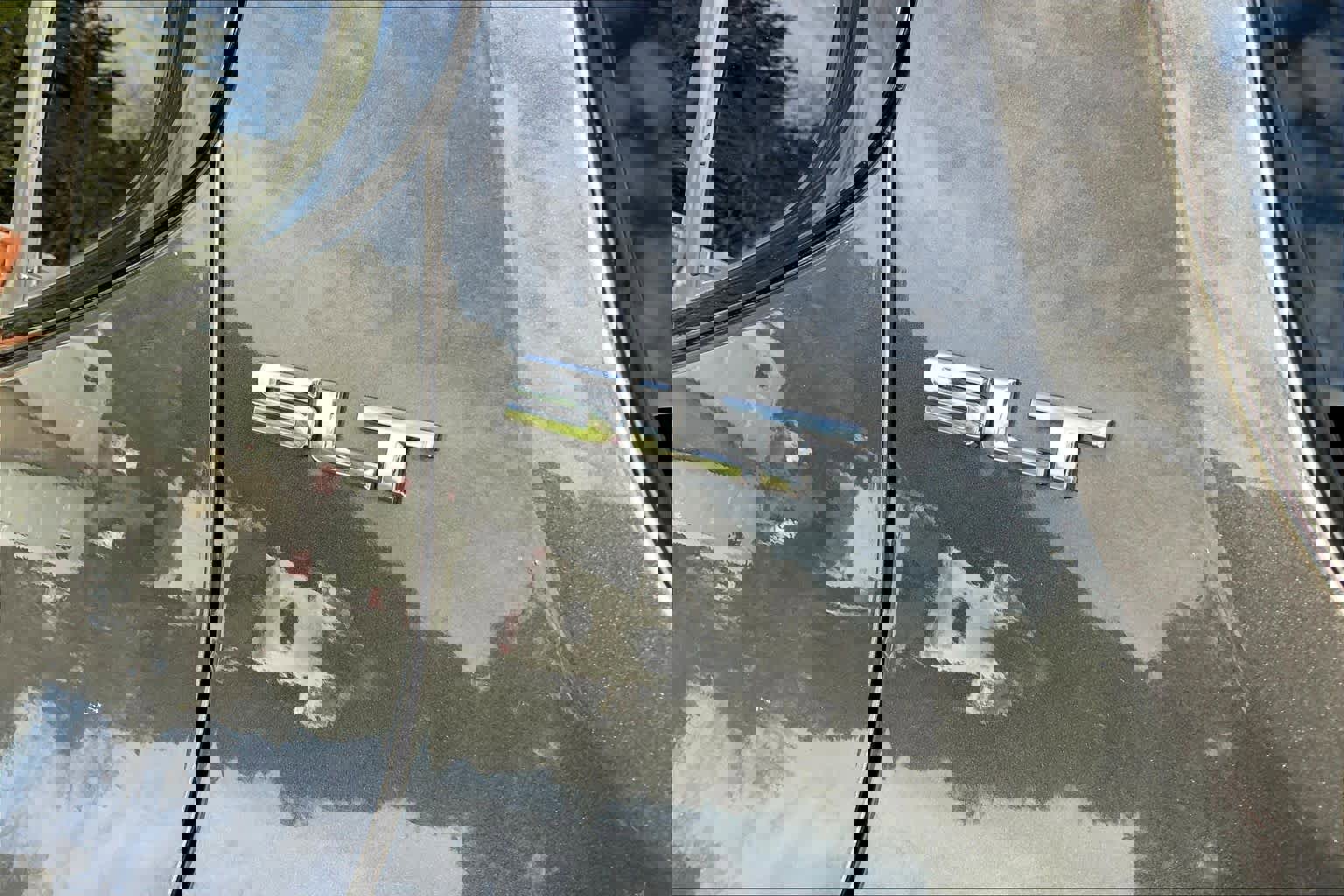 Used 2019 GMC Acadia SLT w/ Black Edition image 10