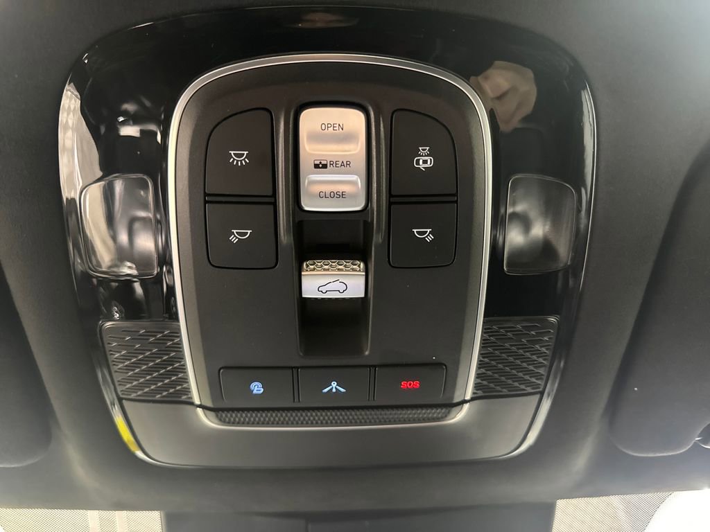 Used 2020 Hyundai Palisade Limited image 48