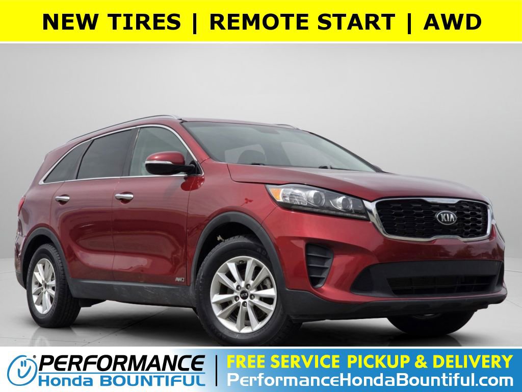 Used 2019 Kia Sorento LX w/ LX Convenience Package image 1
