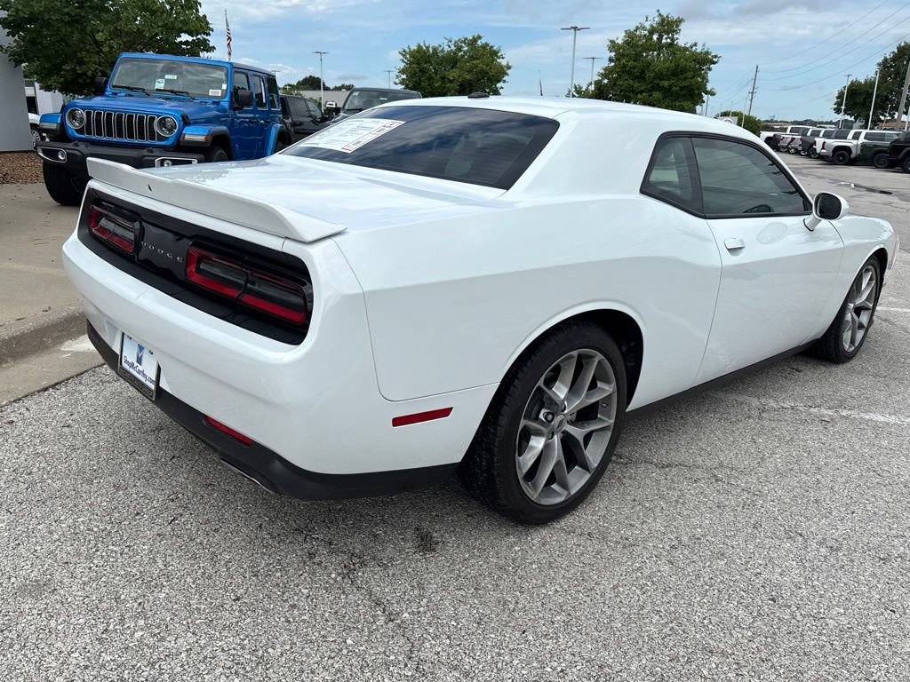 Used 2022 Dodge Challenger GT RWD image 33