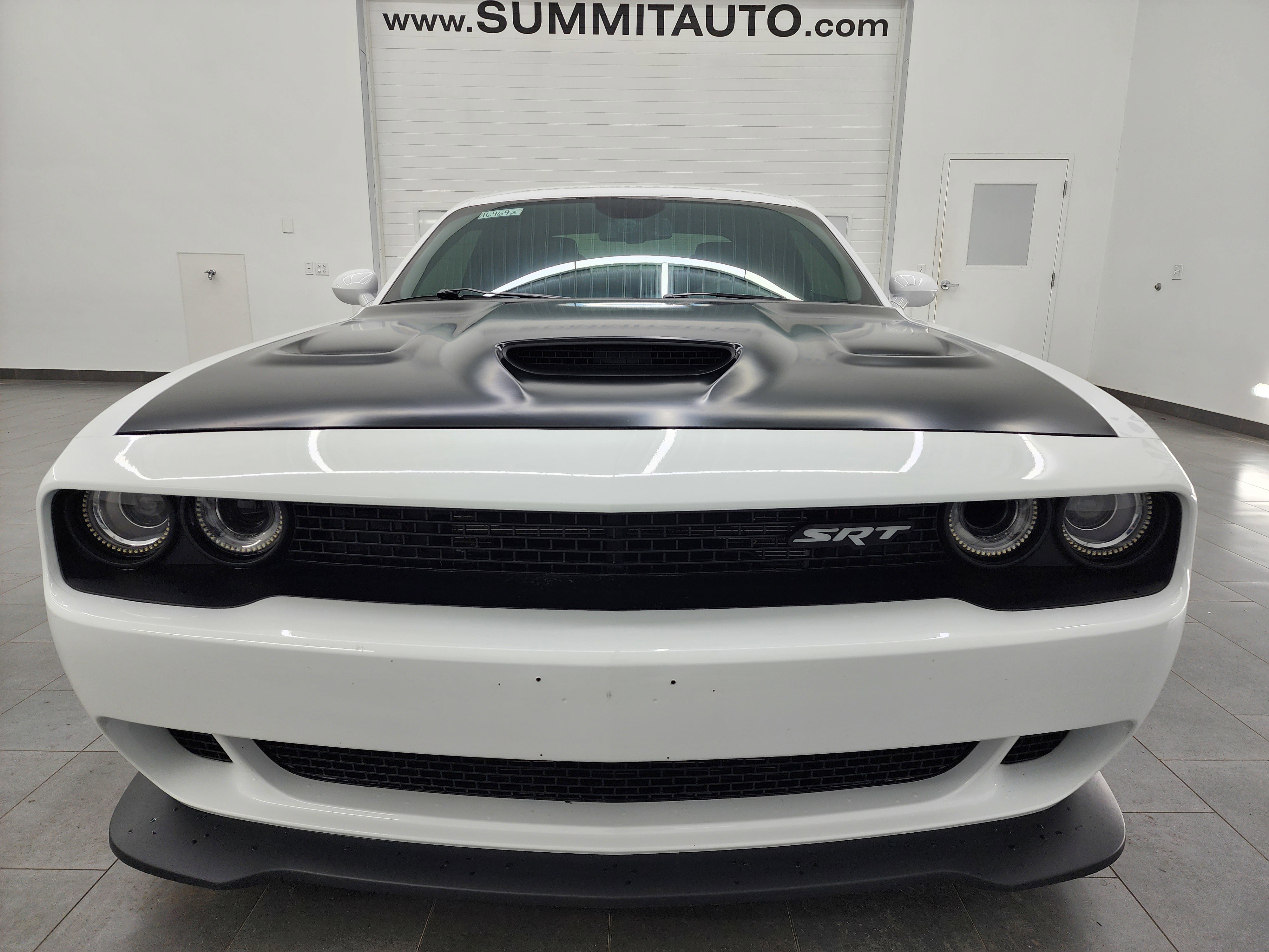 Used 2017 Dodge Challenger SRT Hellcat RWD image 22
