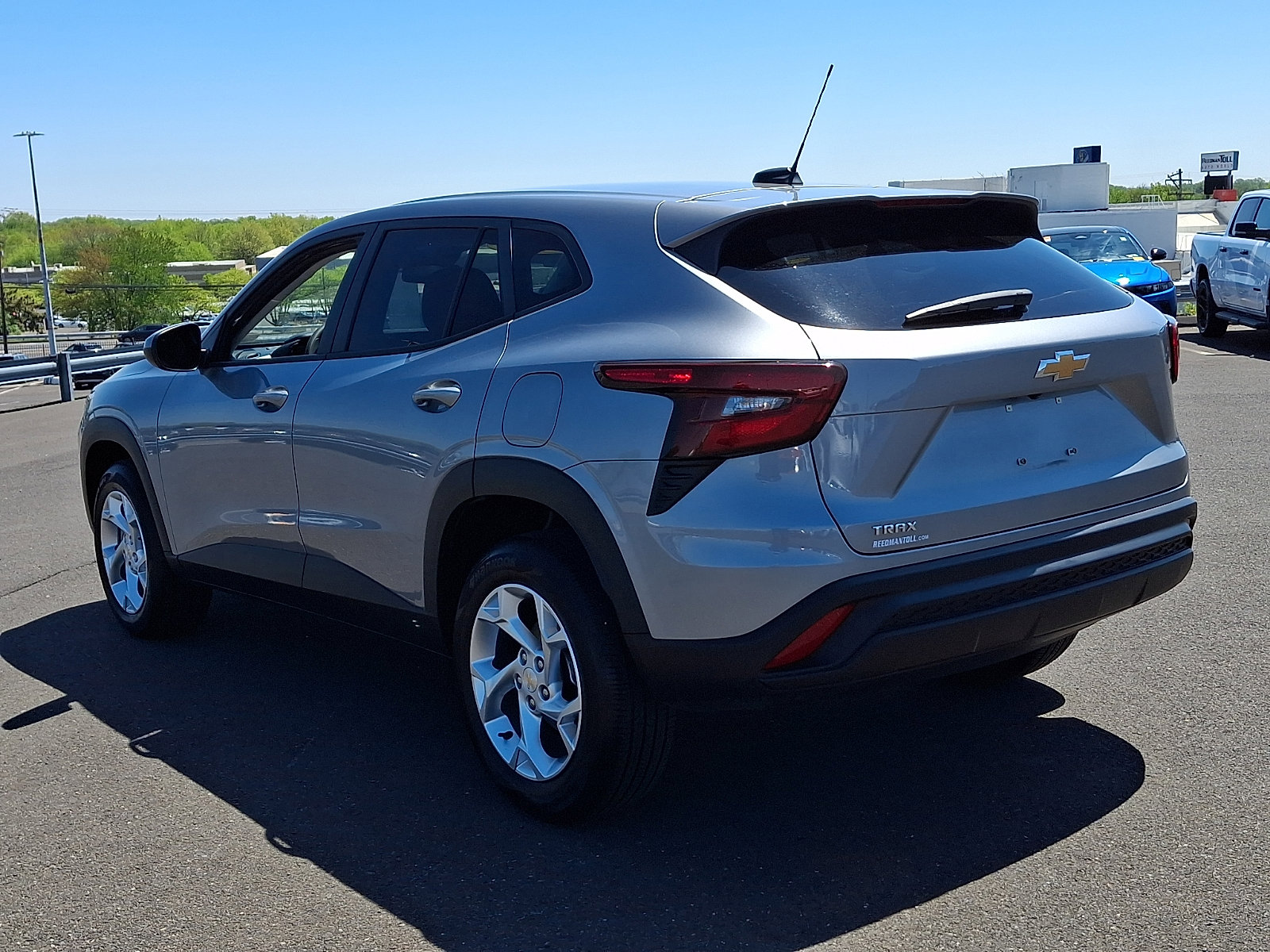 Certified 2024 Chevrolet Trax LS w/ LS Convenience Package FWD image 4
