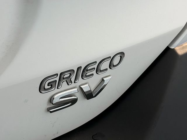 Used 2018 Nissan Kicks SV w/ Exterior Package FWD image 11