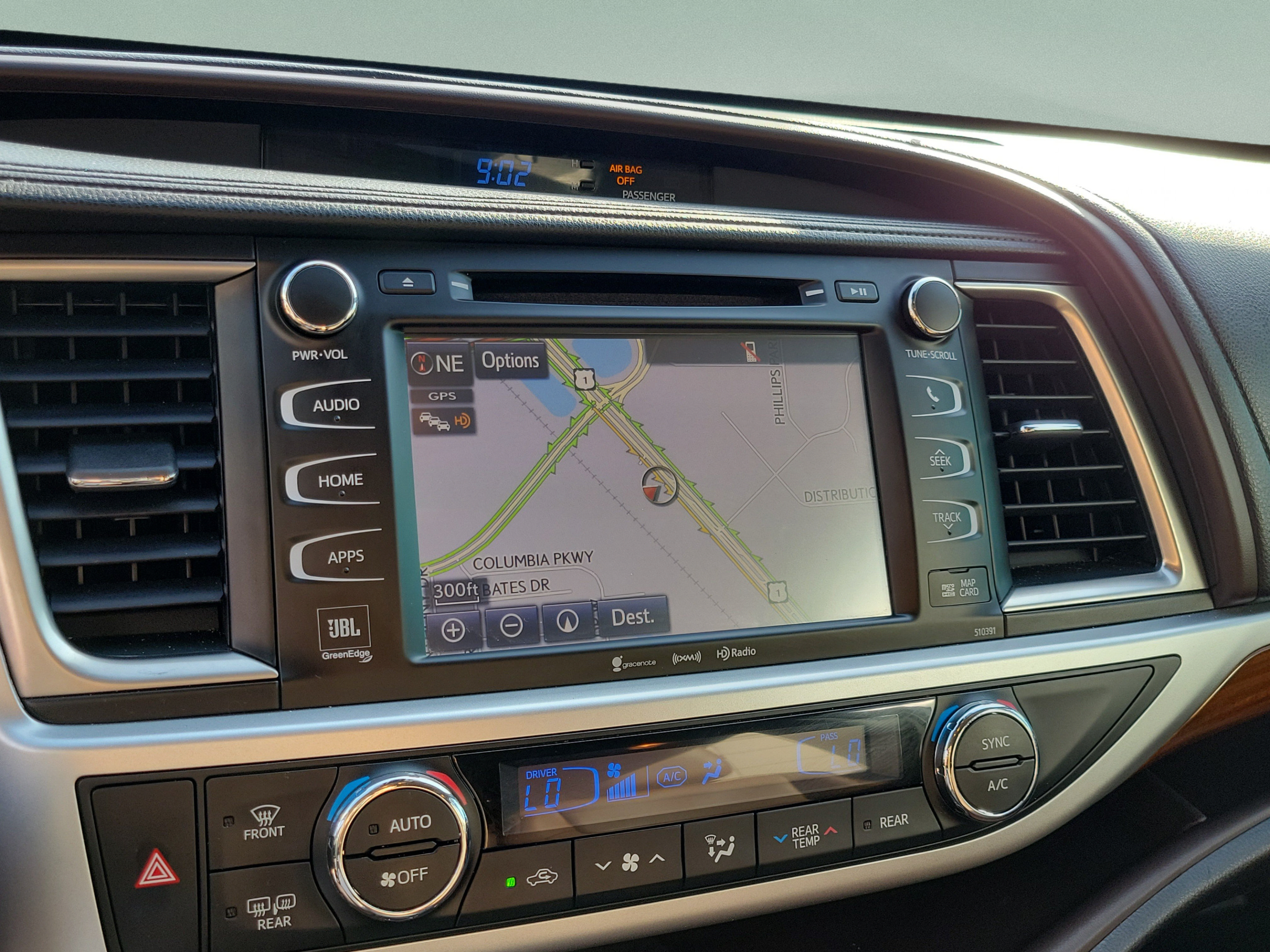 Used 2019 Toyota Highlander Limited Platinum AWD/4WD image 20