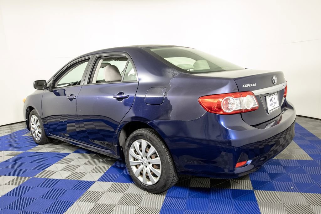 Used 2012 Toyota Corolla LE FWD image 6