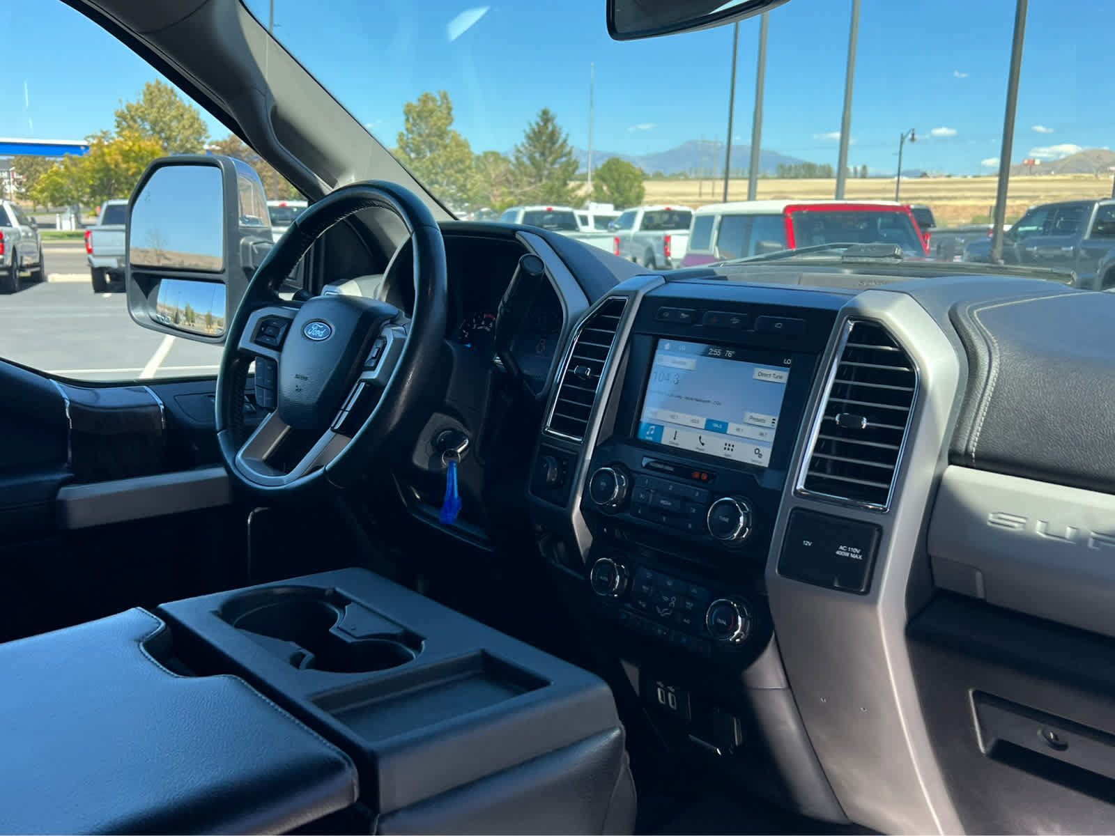 Used 2017 Ford F350 Lariat w/ Chrome Package AWD/4WD image 3