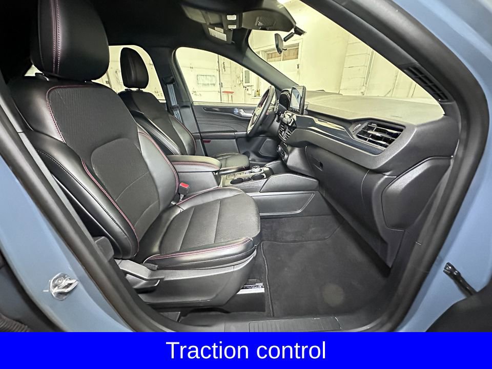 Certified 2025 Ford Escape ST-Line image 6