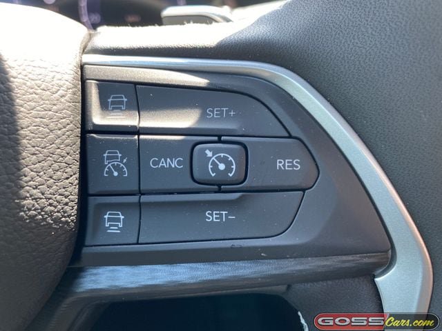 New 2026 Jeep Grand Cherokee Laredo X AWD/4WD image 19