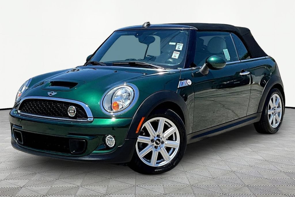 Used 2015 MINI Cooper S FWD image 3