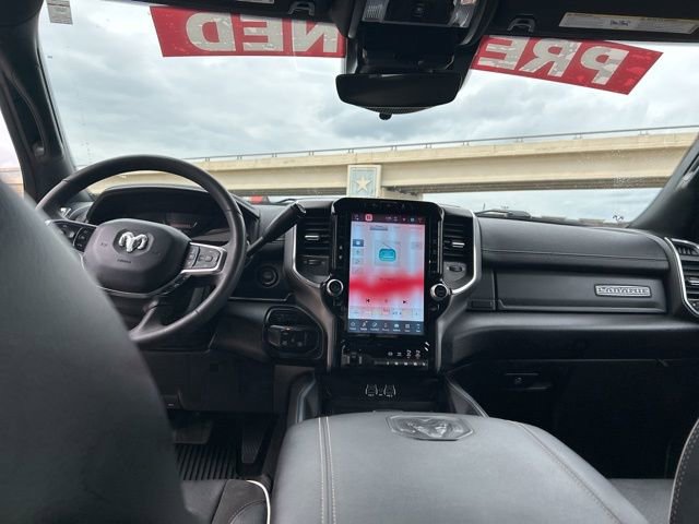 Used 2025 RAM 3500 Laramie AWD/4WD image 39