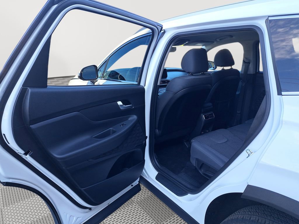 Used 2023 Hyundai Santa Fe SEL image 13
