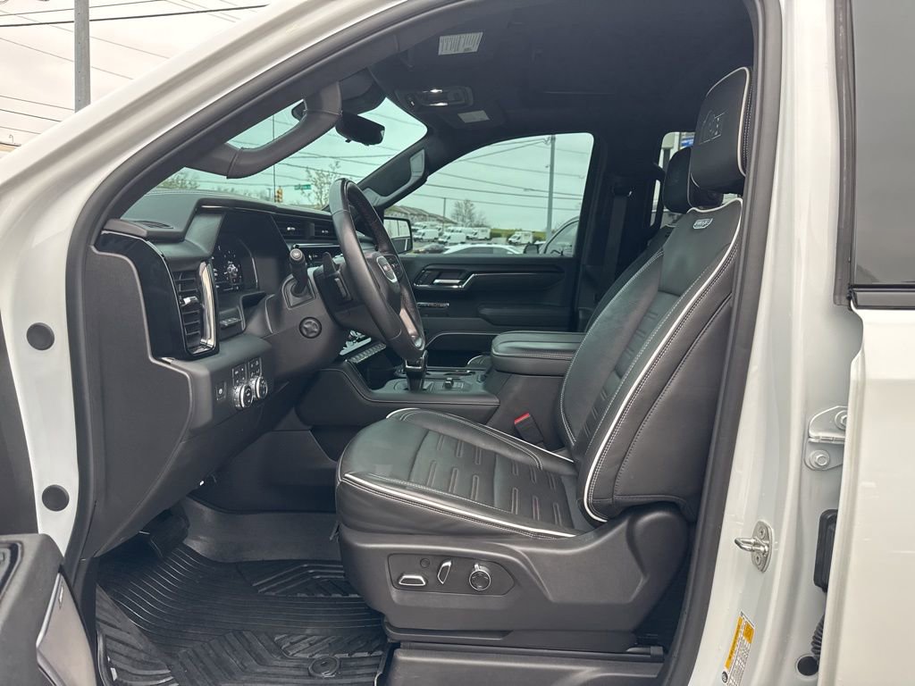 Used 2024 GMC Sierra 1500 AT4X w/ AT4X AEV Edition AWD/4WD image 15