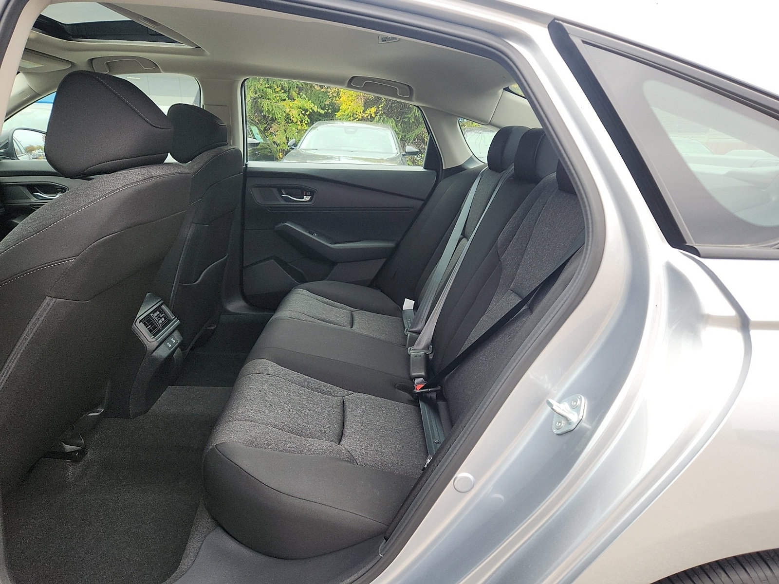 New 2025 Honda Accord SE image 6