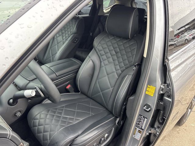 Used 2025 Genesis GV80 3.5T Prestige AWD/4WD image 26