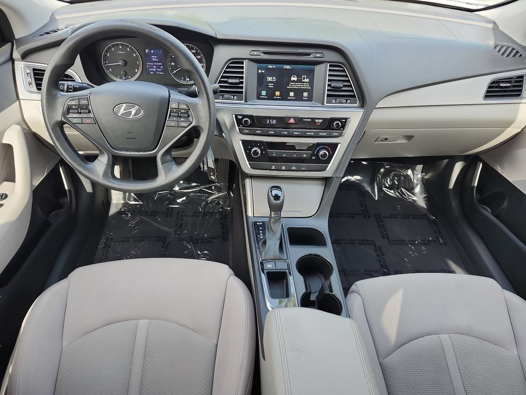 Used 2016 Hyundai Sonata SE FWD image 16