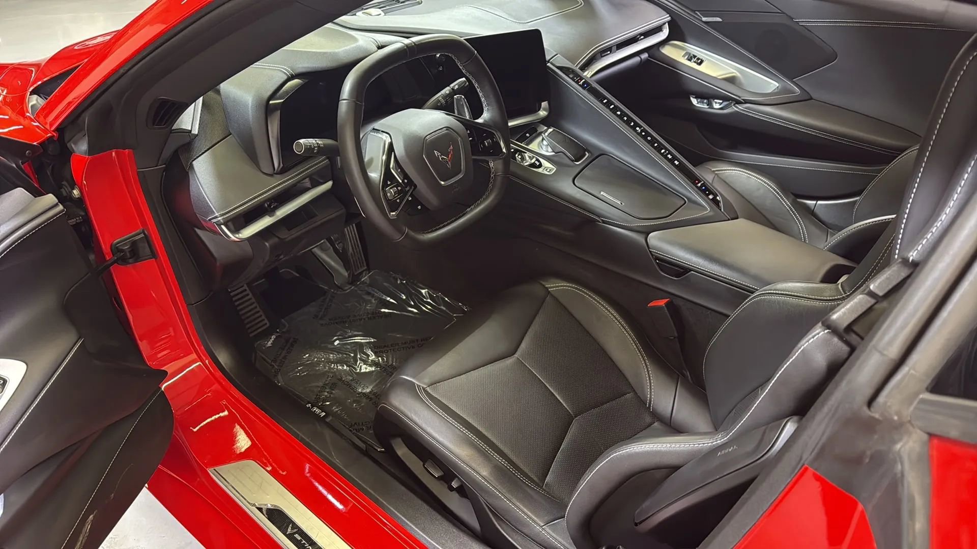 Used 2024 Chevrolet Corvette Stingray Coupe w/ 1LT RWD image 14