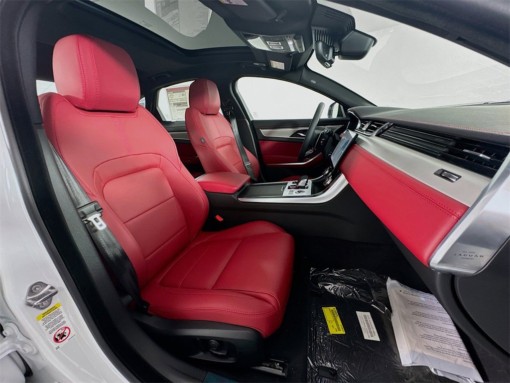 New 2024 Jaguar XF R-Dynamic SE image 29