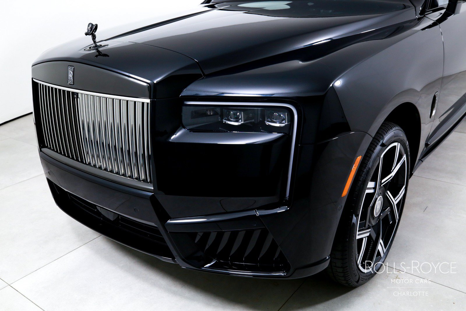 New 2027 Rolls-Royce Cullinan Black Badge AWD/4WD image 45