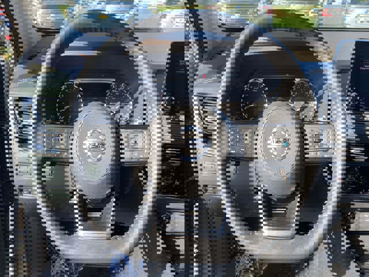 Used 2021 Nissan Rogue SV w/ Premium Package image 21