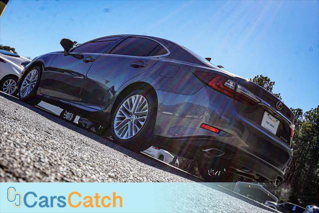 Used 2016 Lexus ES 350 w/ Luxury Package w/Wood Trim image 5