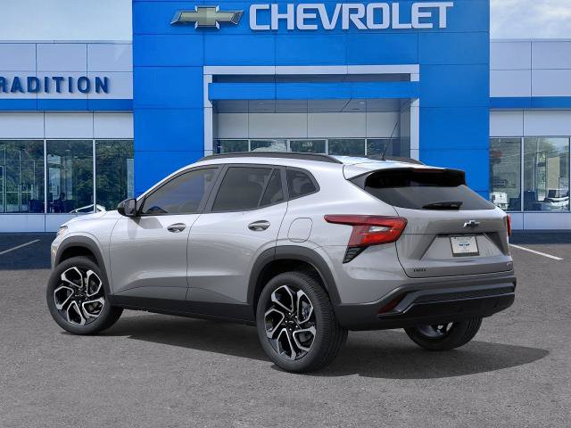 New 2026 Chevrolet Trax RS w/ Sunroof Package FWD image 3