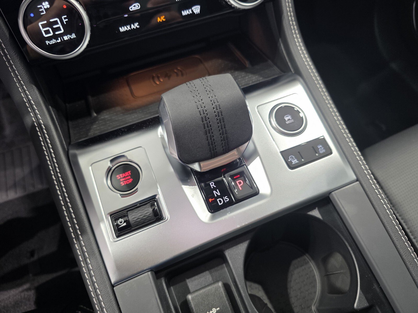New 2026 Jaguar F-PACE R-Dynamic S AWD/4WD image 18