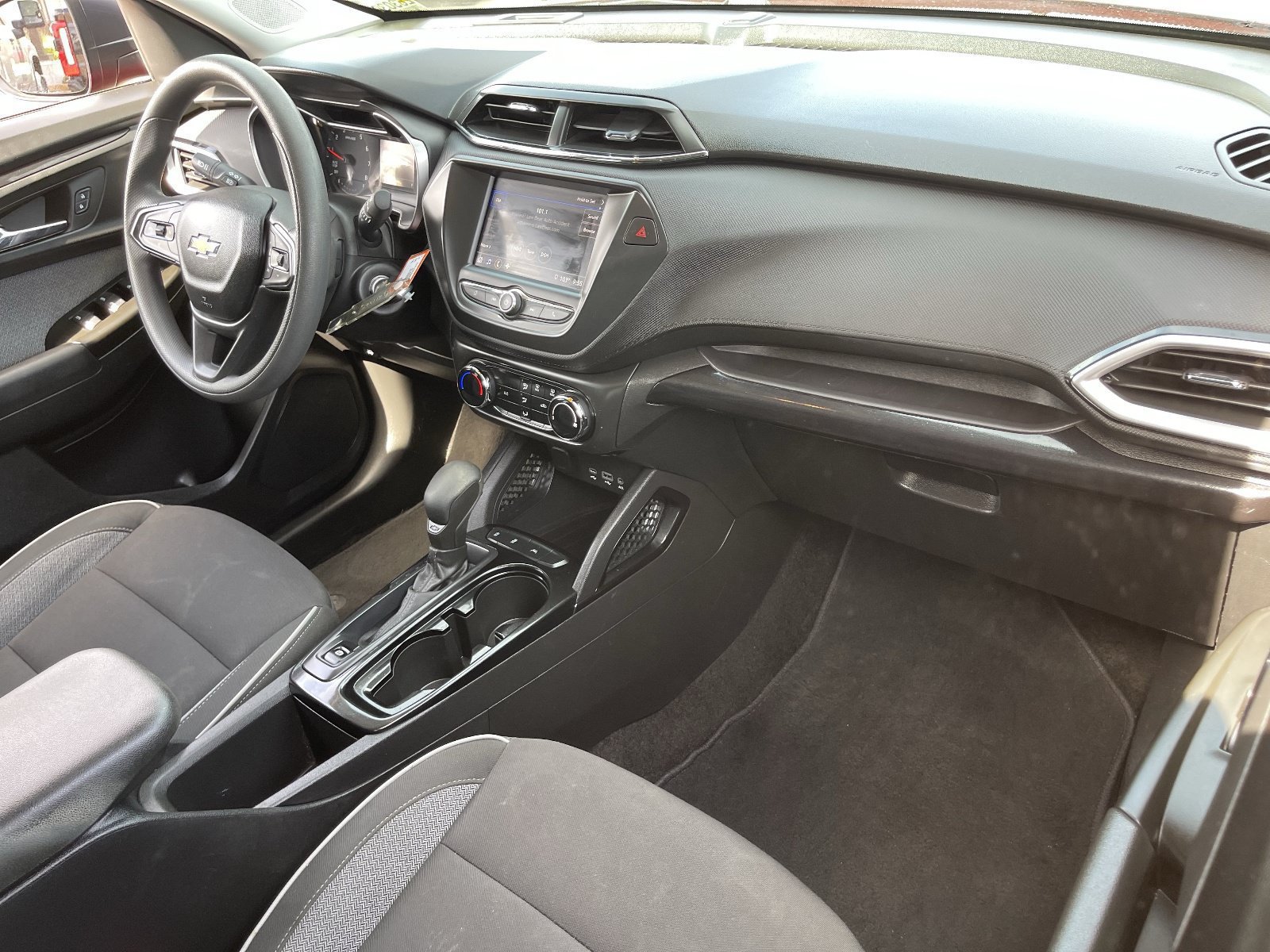 Certified 2023 Chevrolet TrailBlazer LS FWD image 13