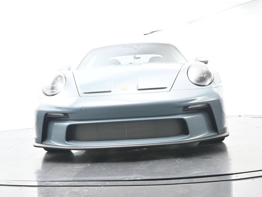 Certified 2024 Porsche 911 GT3 RS RWD image 57