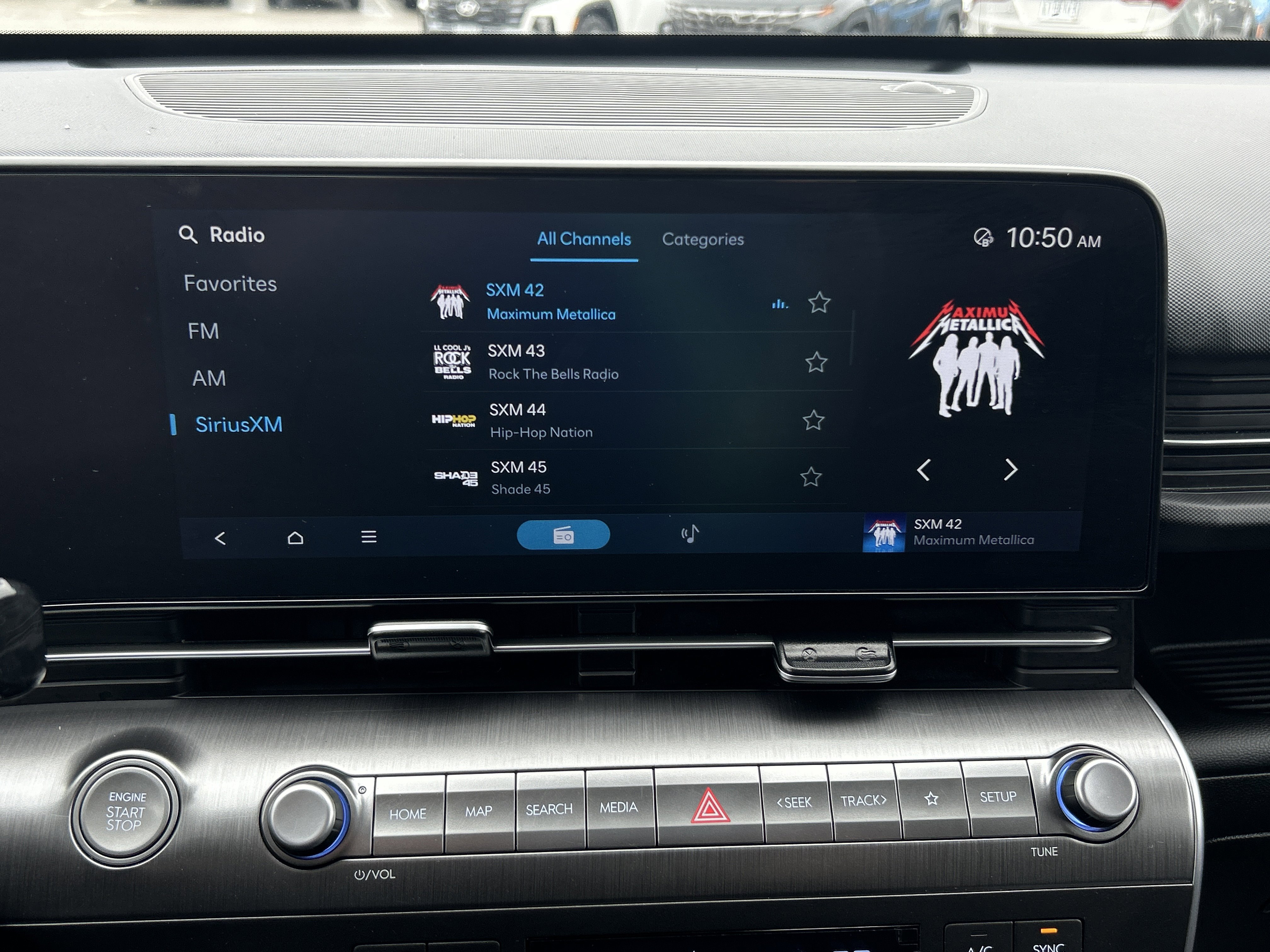 Certified 2024 Hyundai Kona SEL AWD/4WD image 25