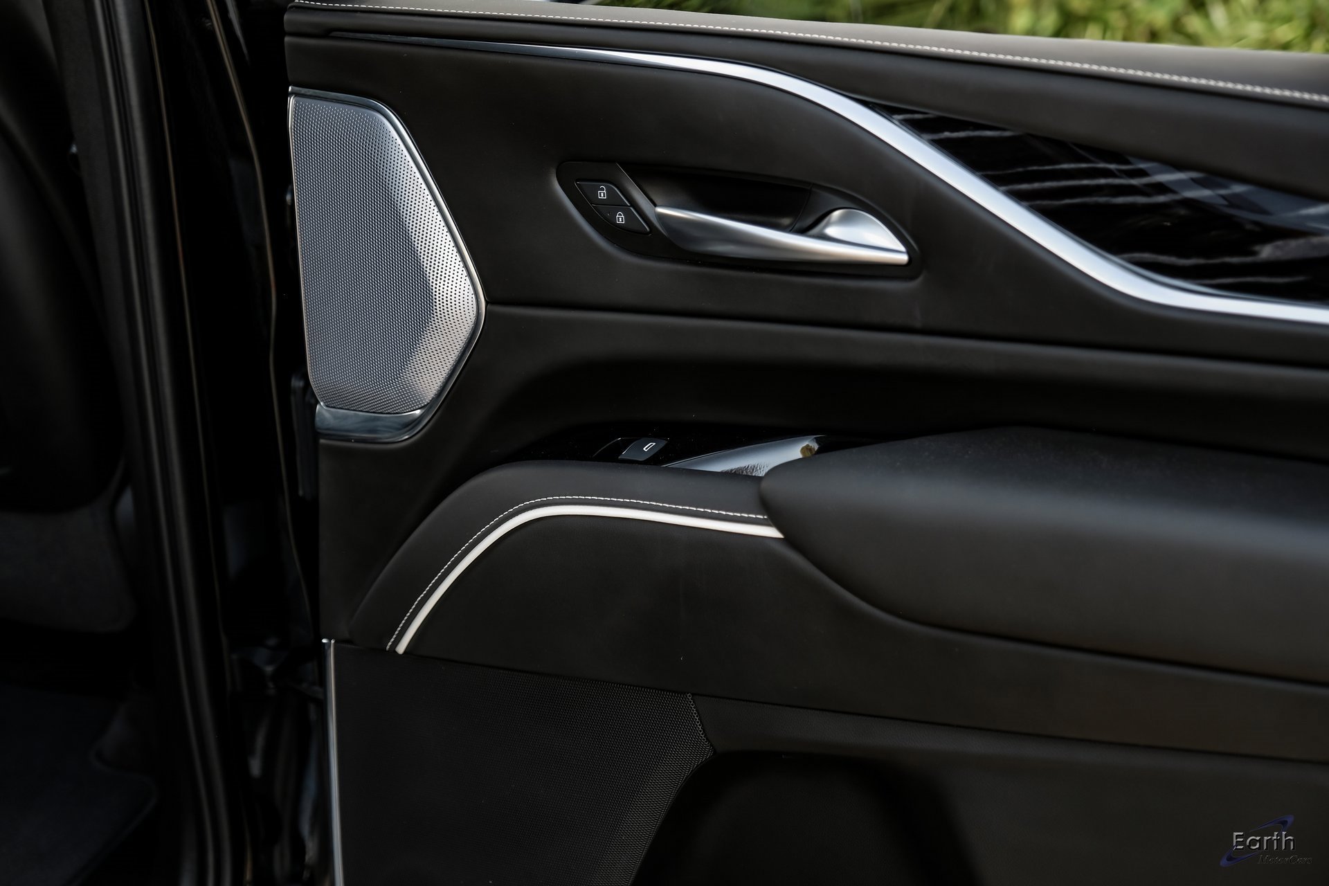 Used 2023 Cadillac Escalade V image 91