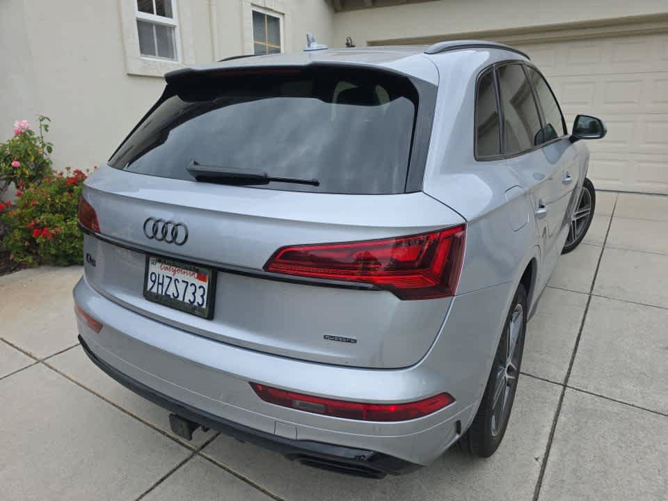 Used 2023 Audi Q5 e Prestige w/ Prestige Package AWD/4WD image 4